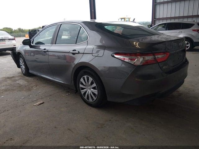 2018 TOYOTA CAMRY HYBRID LE 3