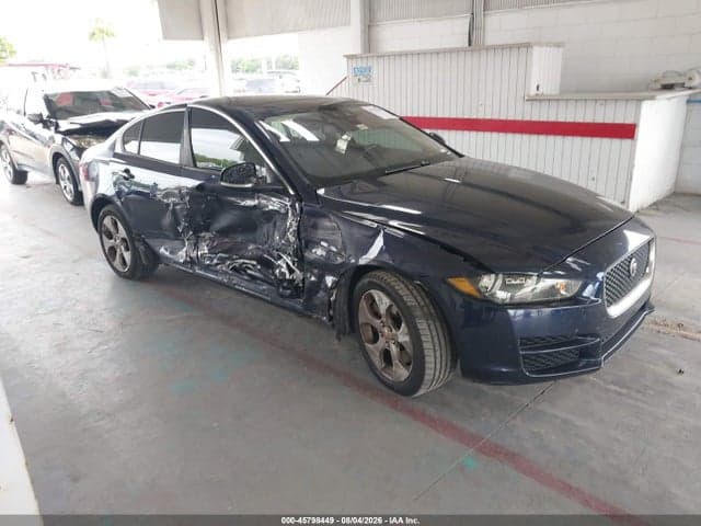2018 JAGUAR XE 25T - 1
