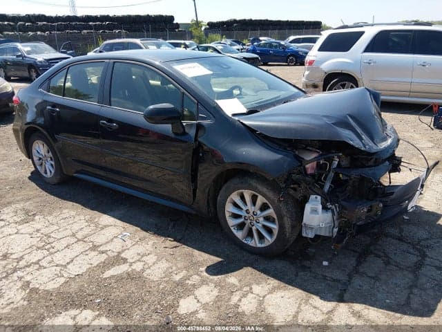 2021 TOYOTA COROLLA LE 1