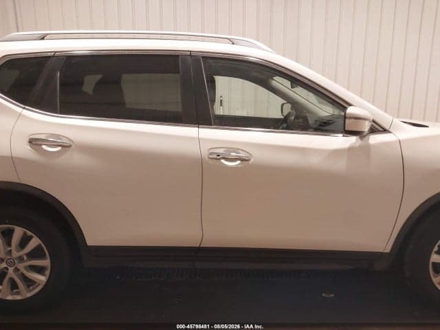 2017 NISSAN ROGUE SV 13