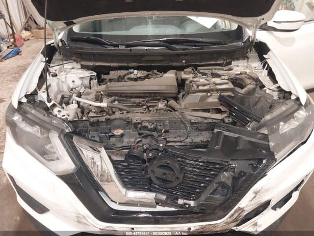2017 NISSAN ROGUE SV 10