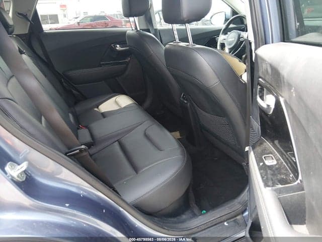 2022 KIA NIRO EX PREMIUM 8