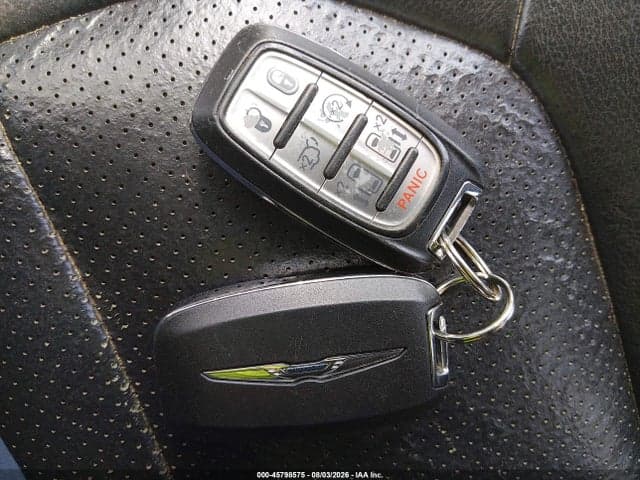 2019 CHRYSLER PACIFICA TOURING L 11