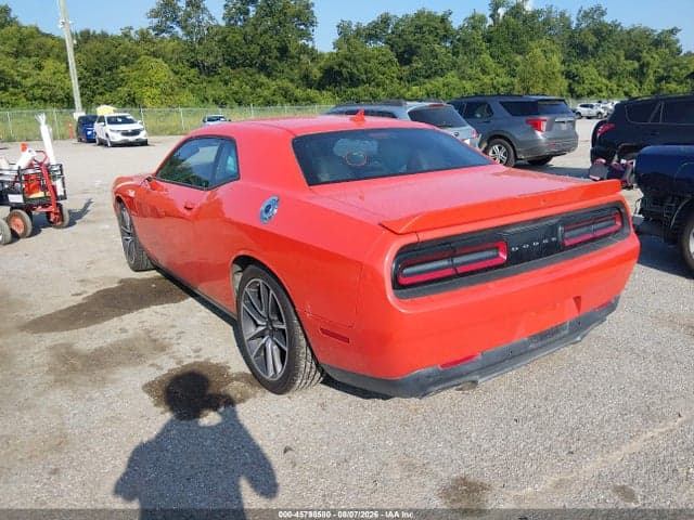 2022 DODGE CHALLENGER R/T 3