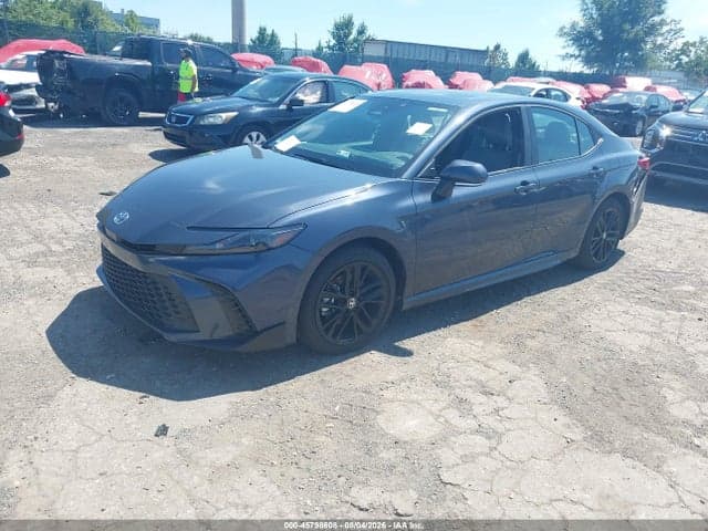 2026 TOYOTA CAMRY SE 2