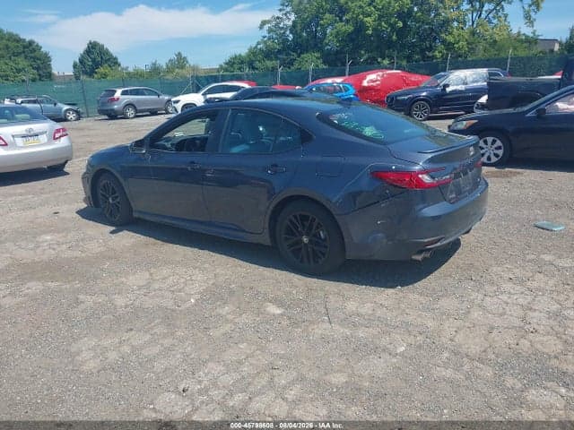 2026 TOYOTA CAMRY SE 3