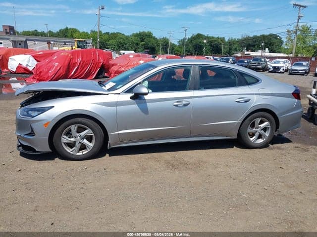 2021 HYUNDAI SONATA SE 14