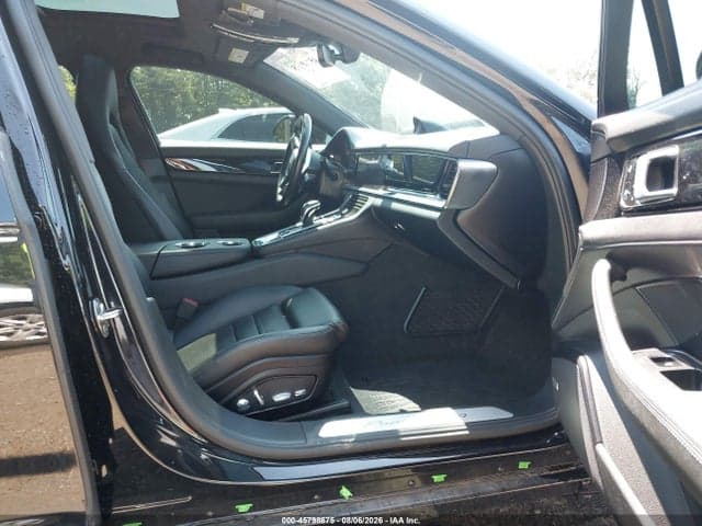 2020 PORSCHE PANAMERA 4 5
