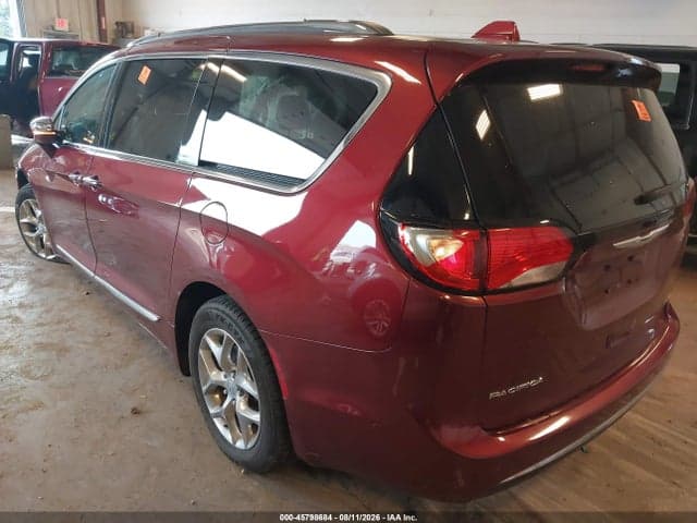 2017 CHRYSLER PACIFICA LIMITED 3