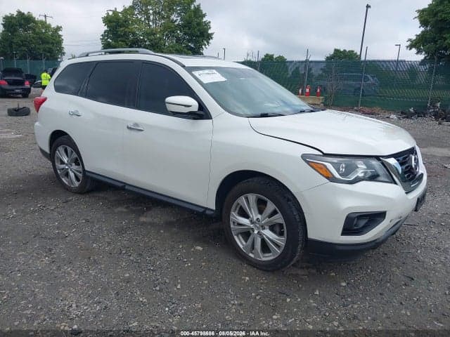 2019 NISSAN PATHFINDER SL - 1