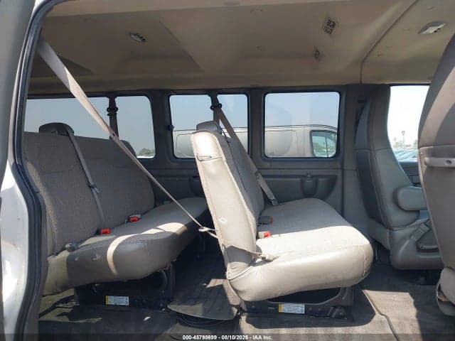 2017 CHEVROLET EXPRESS 3500 LT 8