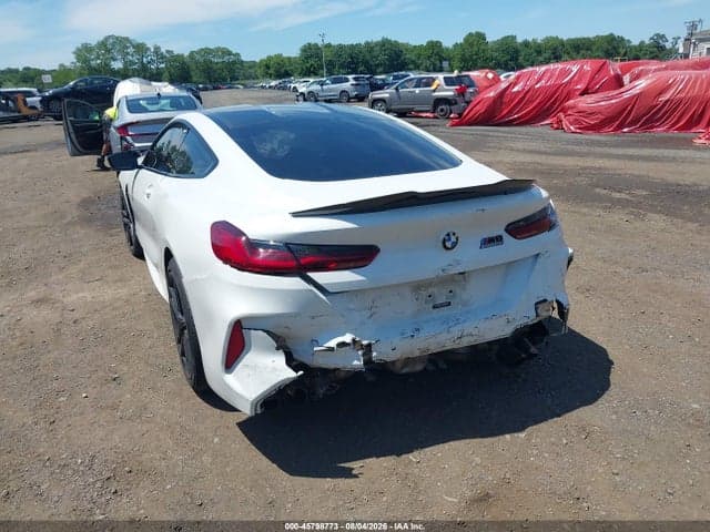 2020 BMW M8 COMPETITION 17