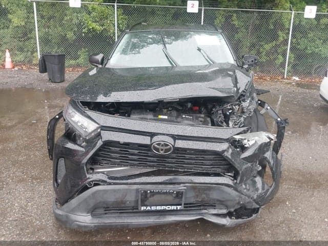 2020 TOYOTA RAV4 LE 12