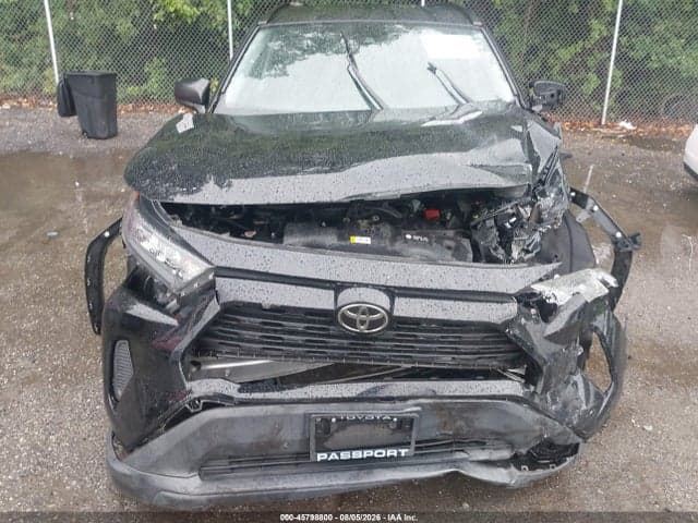 2020 TOYOTA RAV4 LE 6