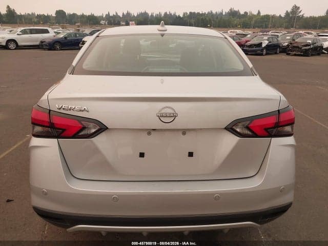 2025 NISSAN VERSA 1.6 SV 17