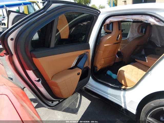 2026 BMW 740I 8