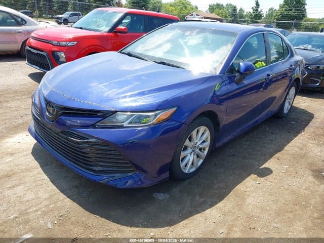 2018 TOYOTA CAMRY LE 2