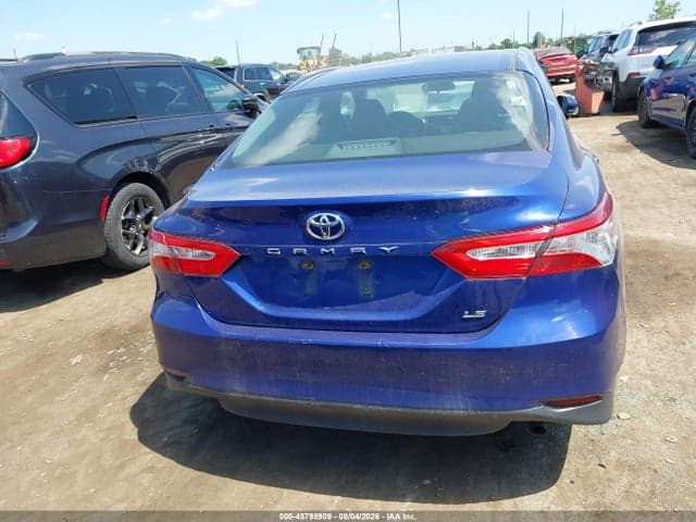 2018 TOYOTA CAMRY LE 16