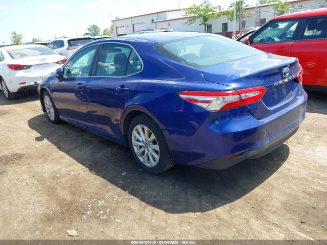 2018 TOYOTA CAMRY LE 3