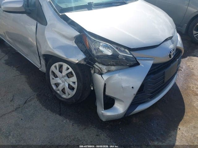 2018 TOYOTA YARIS L 6