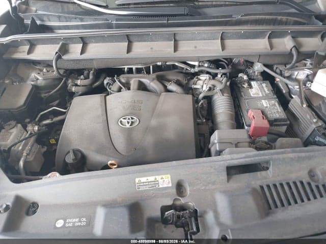 2021 TOYOTA HIGHLANDER XLE 10