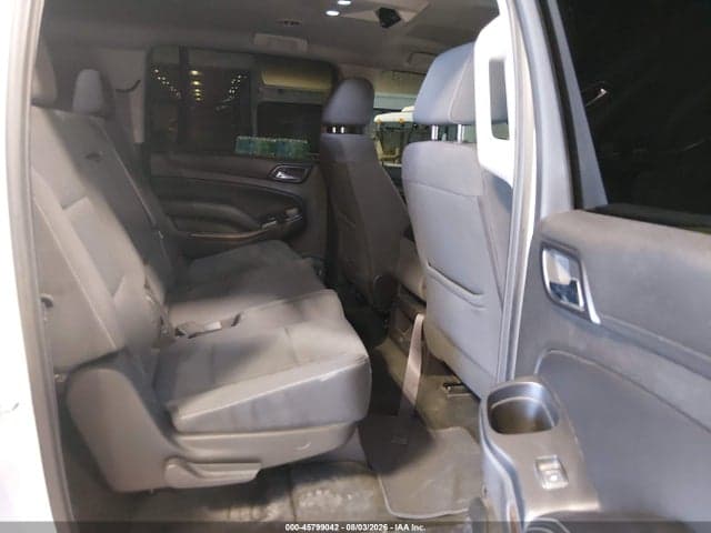 2017 CHEVROLET SUBURBAN LS 8