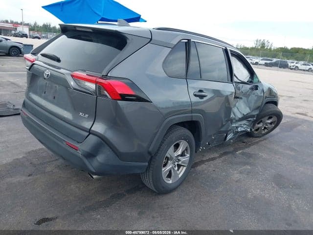 2023 TOYOTA RAV4 XLE 4