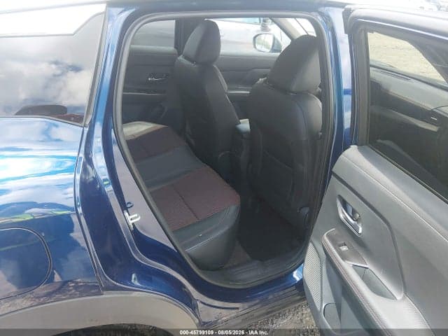 2025 NISSAN KICKS SR INTELLIGENT AWD 8