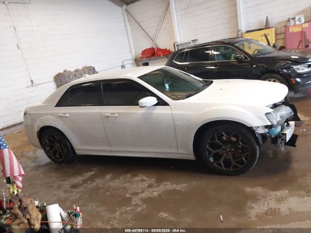 2018 CHRYSLER 300 300S 13