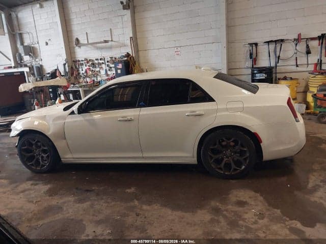 2018 CHRYSLER 300 300S 14