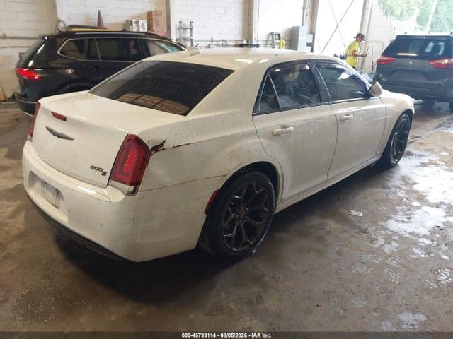 2018 CHRYSLER 300 300S 4