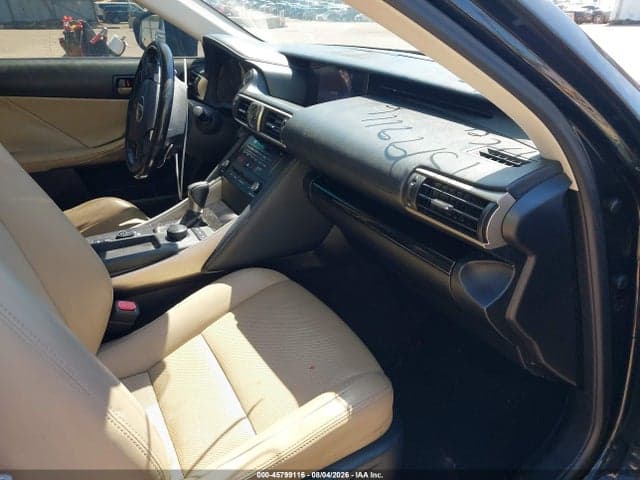 2017 LEXUS IS 200T 5