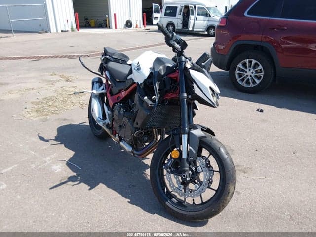 2025 HONDA CB750 A - 1