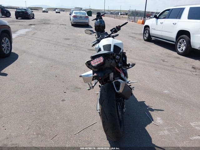 2025 HONDA CB750 A 6