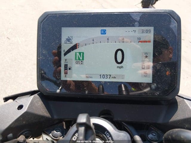 2025 HONDA CB750 A 7