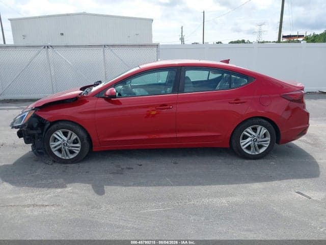 2020 HYUNDAI ELANTRA SEL 14