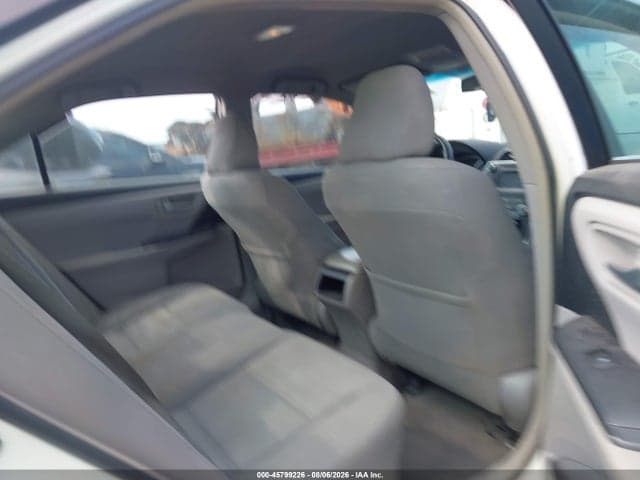 2017 TOYOTA CAMRY LE 8
