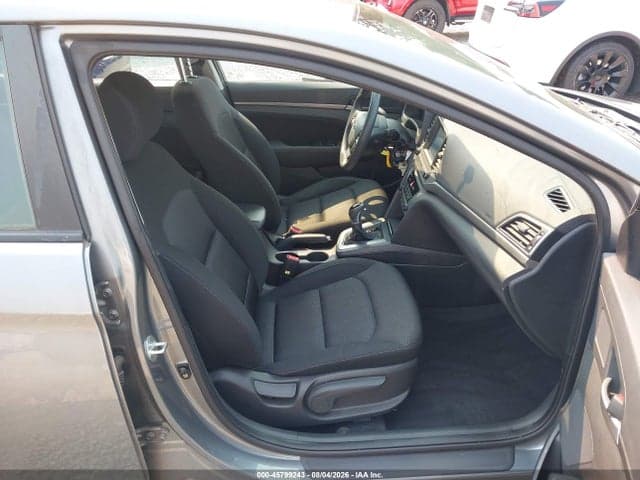 2018 HYUNDAI ELANTRA SEL 17