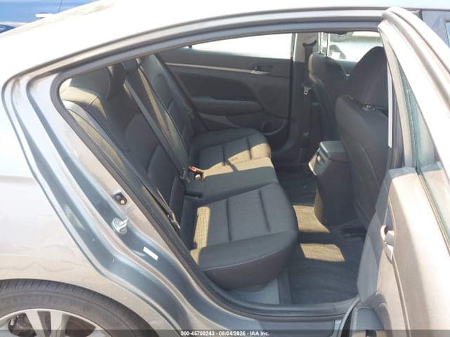 2018 HYUNDAI ELANTRA SEL 18