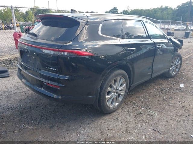 2025 TOYOTA CROWN SIGNIA LIMITED 4