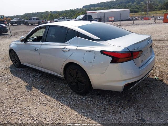 2020 NISSAN ALTIMA S FWD 3