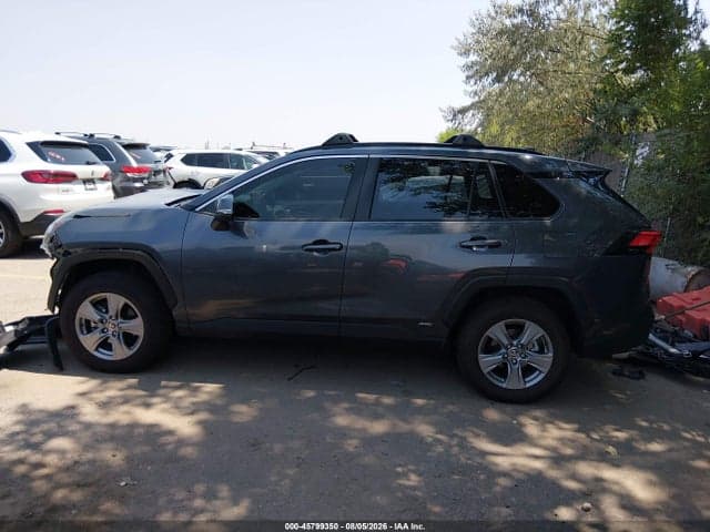 2022 TOYOTA RAV4 HYBRID XLE 15