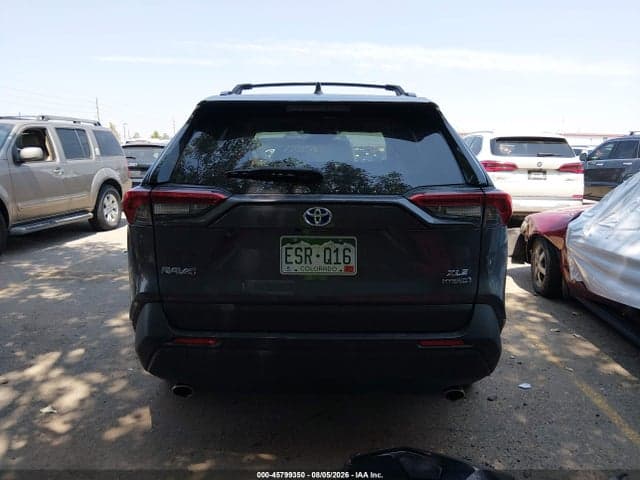 2022 TOYOTA RAV4 HYBRID XLE 17