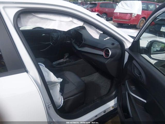 2025 CHEVROLET TRAX FWD 1RS 5