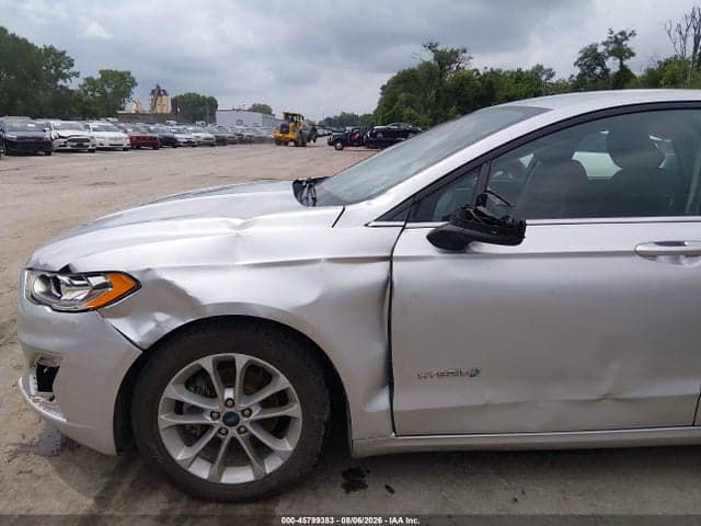 2019 FORD FUSION HYBRID SE 17