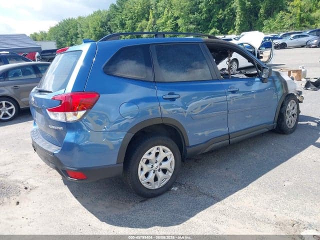 2019 SUBARU FORESTER 4