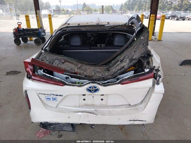 2018 TOYOTA PRIUS PRIME UPGRADE 6
