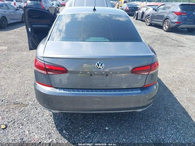 2021 VOLKSWAGEN PASSAT 2.0T SE 16