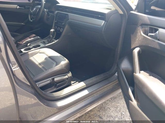 2021 VOLKSWAGEN PASSAT 2.0T SE 5