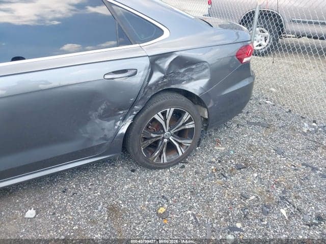 2021 VOLKSWAGEN PASSAT 2.0T SE 6